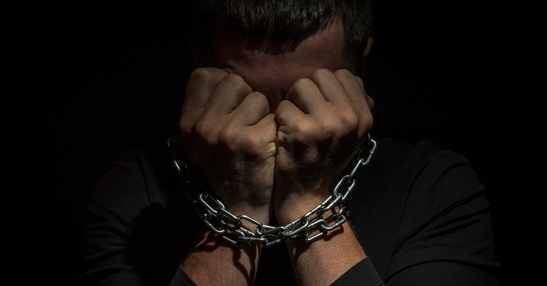 The Chains of Pornography Addiction How it harms marriages and how to heal the damage pic